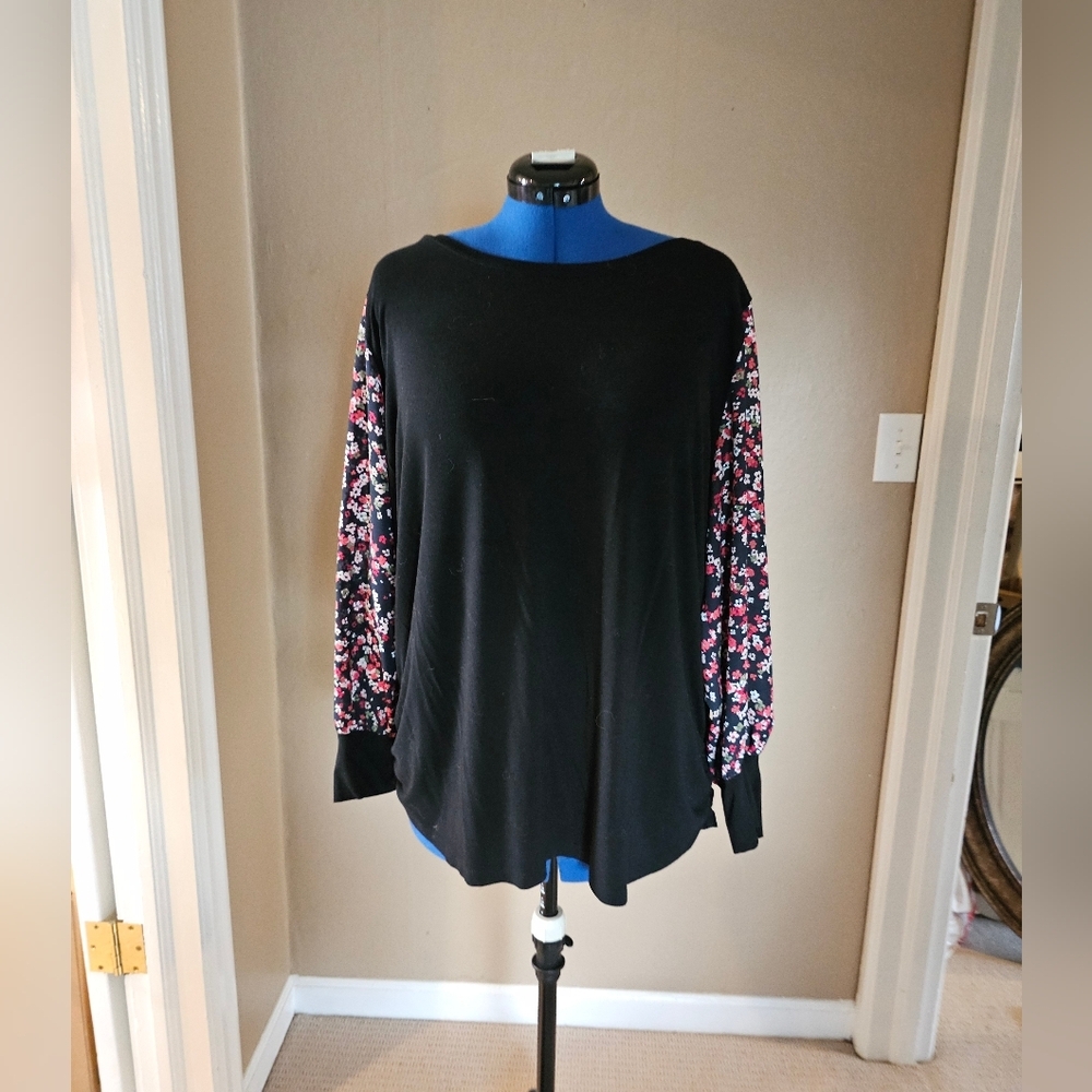 Avenue floral Mixed Media Relaxed Fit blouse